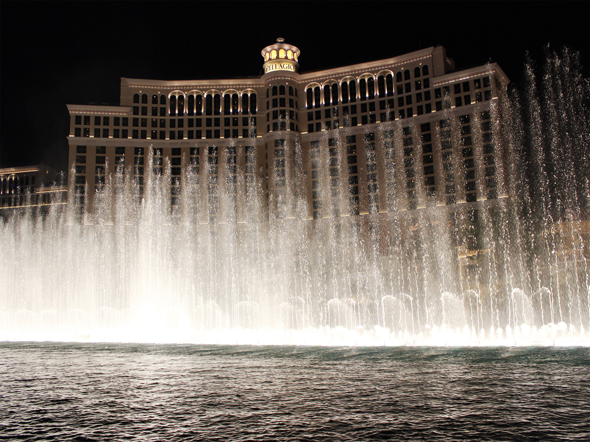 The Dancing Fountains at Bellagio, Las Vegas Guide